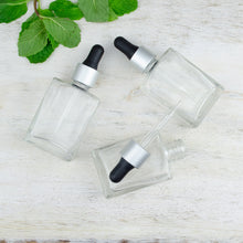 Load image into Gallery viewer, 100 Pcs Clear Glass 30 ml LUXURY Dropper Bottle, Flat Glass 1 Oz Medicine Serum, 1 Oz Essential Oil Bottles Refillable