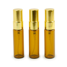 Load image into Gallery viewer, 6 CLEAR Glass 5ml Fine Mist Atomizer Bottles 5 ml w/ SILVER or GOLD Metallic Spray Mist Caps Perfume Cologne Travel Size Sample Packaging